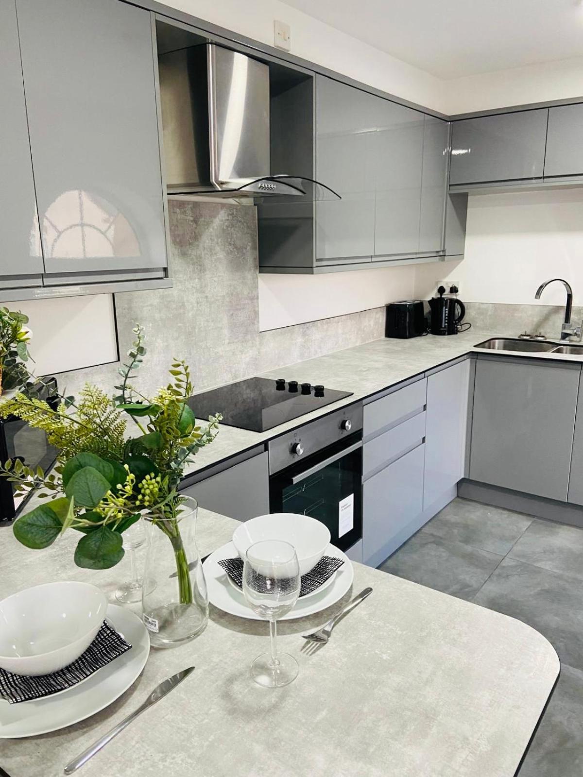 Modern Flat With Free Parking Close To Birmingham Centre Bagian luar foto
